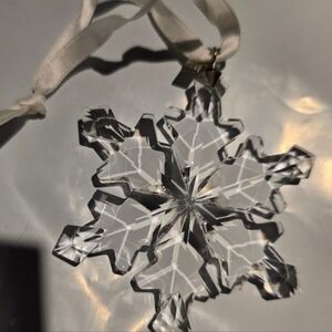Swarovski Austrian Crystal Holiday Christmas Snowflake 2012 Ornament 2.8"W x 3"H